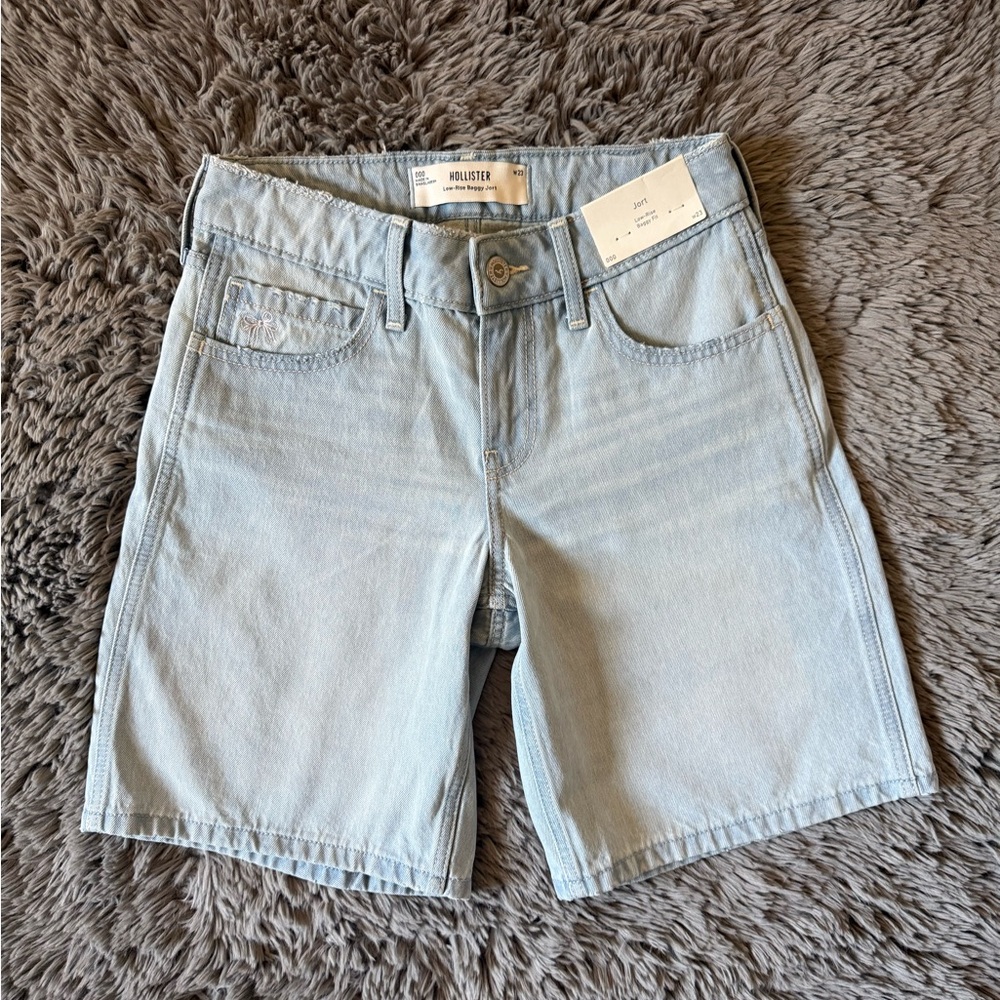 Hollister Low Rise Baggy Jort Women’s W23 Light Wash Denim Y2K Bow Pocket